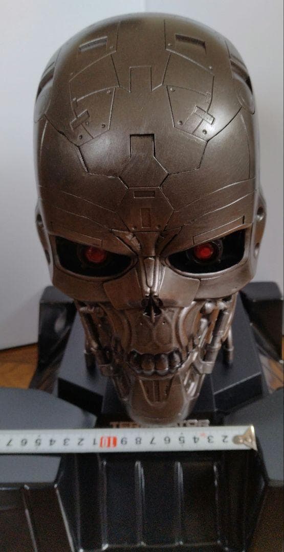 18　ターミネーター4 T-600リアルヘッドフィギュア Blu-ray BOX