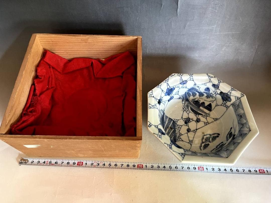 鉢■伊万里染付窓絵山水図八角形鉢 蛇の目高台 稲穂 雷紋 青華 時代物 骨董■