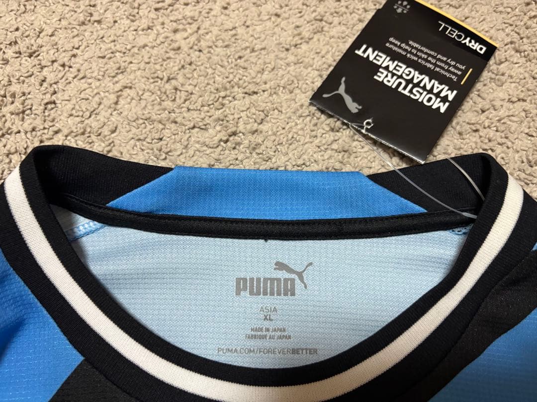 サッカー　川崎フロンターレ　プーマ　ユニフォーム