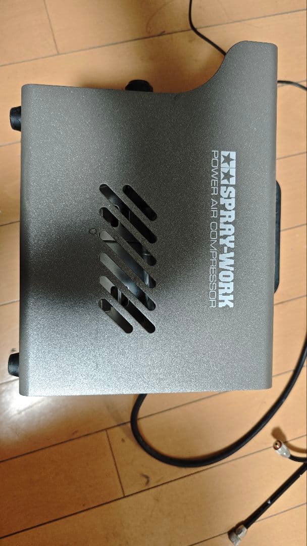 タミヤ　スプレーワーク　パワーコンプレッサー