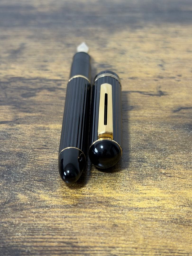 試筆のみ　1979年製　初代　ジャスタス　14金　万年筆　パイロット　嵌合式　F