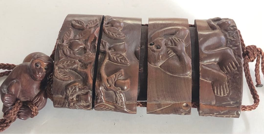 印籠四段インロ手作りオブジェインテリアアンティーク印籠猿の図現品無料発送