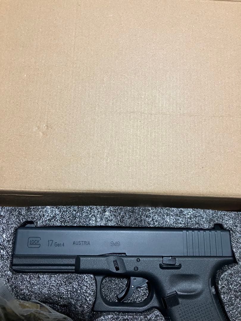 Glock 17 排莢式　おもちゃ　gen4