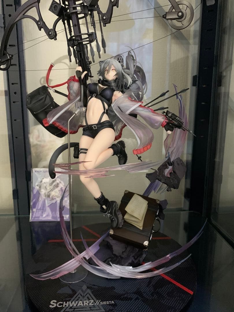 アークナイツ シュヴァルツ 昇進２Ver. フィギュア　アルター