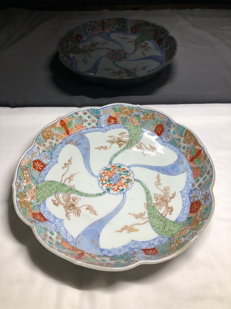 赤絵大皿。古美術。骨董品。戸末---明治時代。南京赤絵？清代。美品。舊家蔵出し