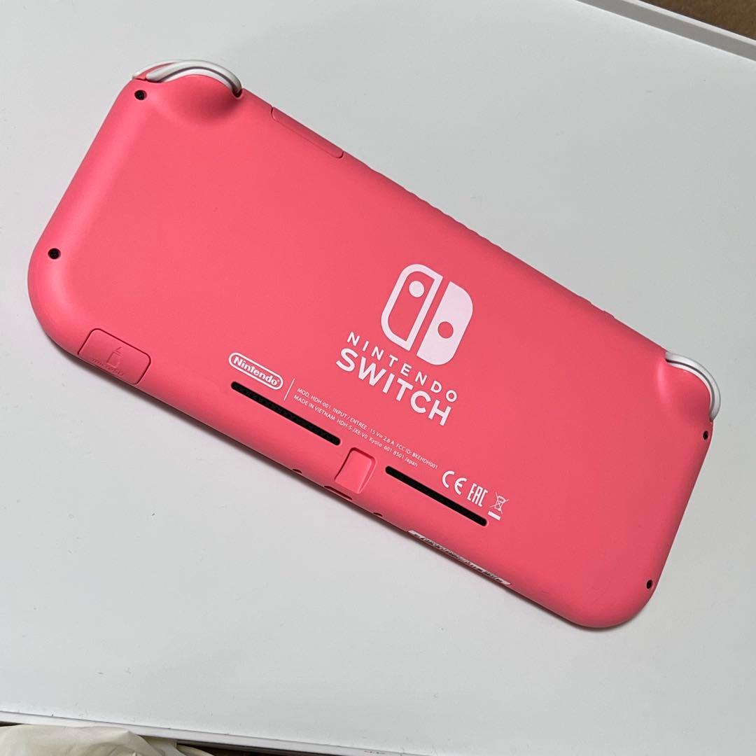 Nintendo Switch Lite コーラル 本体 箱・充電器付初期化済み