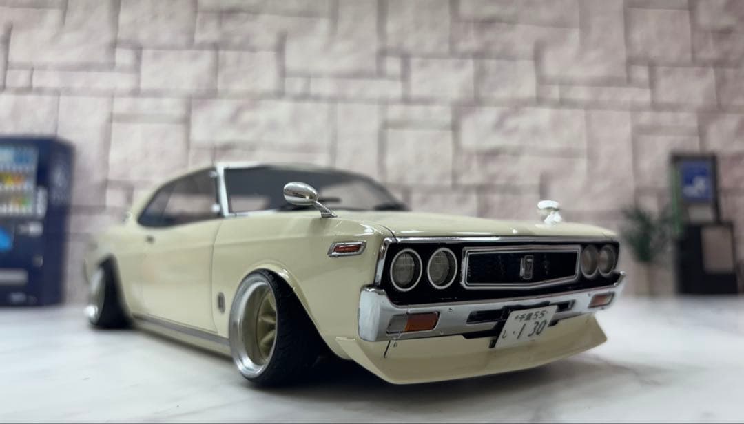 1/18 イグニッションモデル　日産ローレル　ワタナベ　オバフェンカスタム