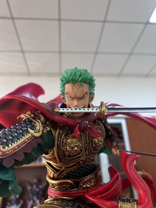 ワンピース　バンダイ授権中国製正規品 中国風ゾロ　スタチュー