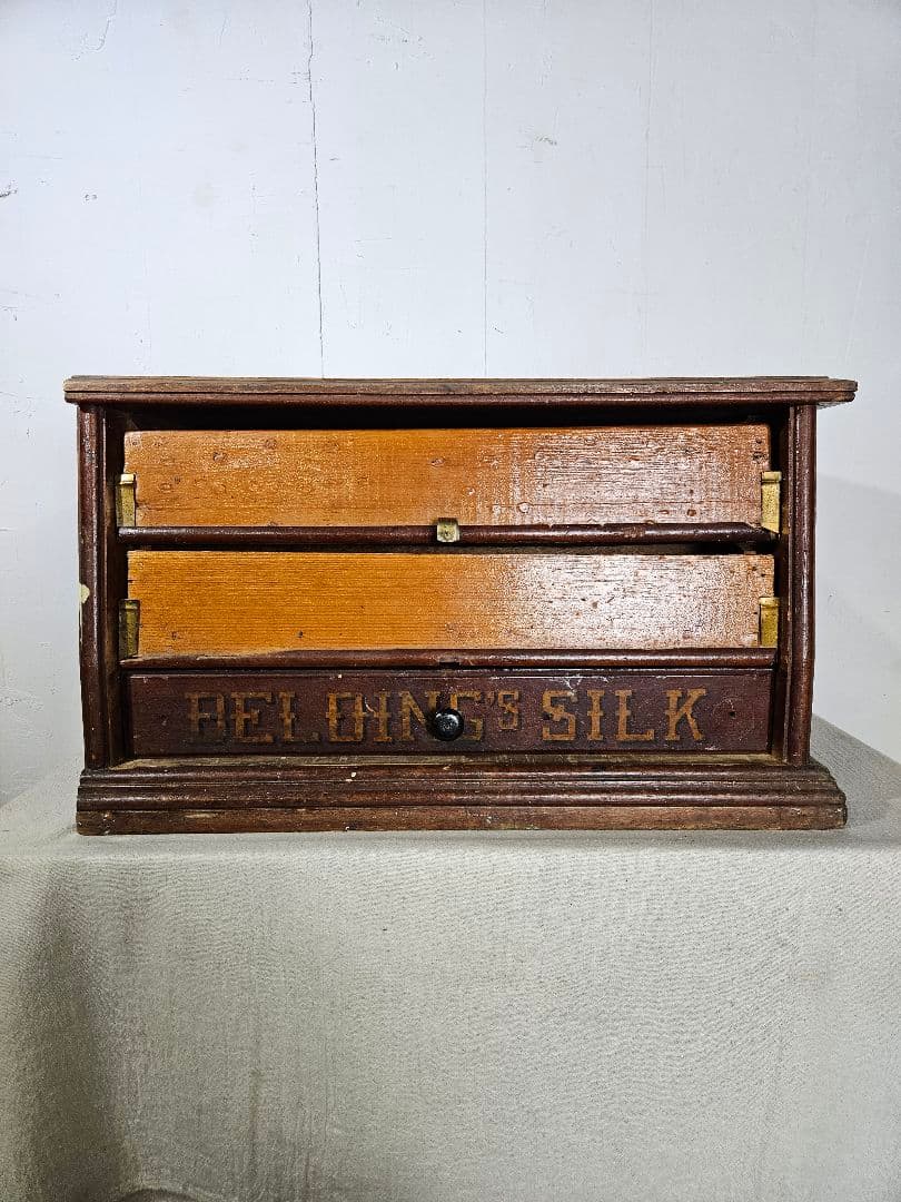 USAアンティーク BELENNS'S SILK 古いスレッドキャビネット 木製