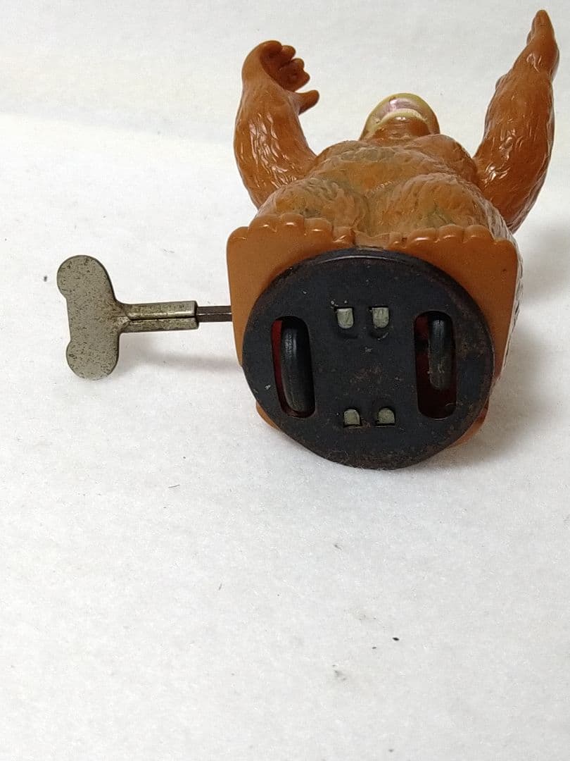 当時物 無版権 パチ ゴロー？ サル ゼンマイ式 ブリキ ソフビ