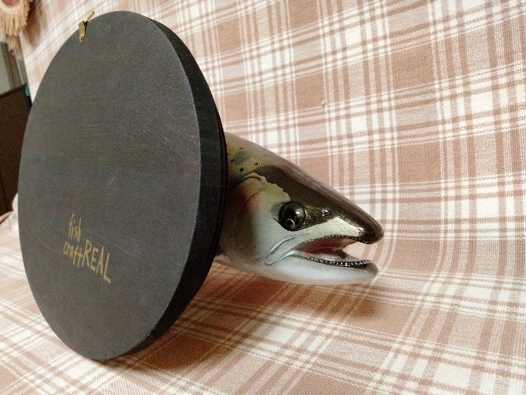 ハンドメイド　39cmヤマメ壁掛け　フィギュア　レプリカ　オブジェ　魚釣り