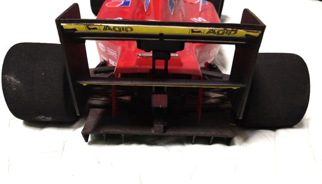 京商フェラーリ　FERRARI 642/F1-91 1/8 エンジンRC