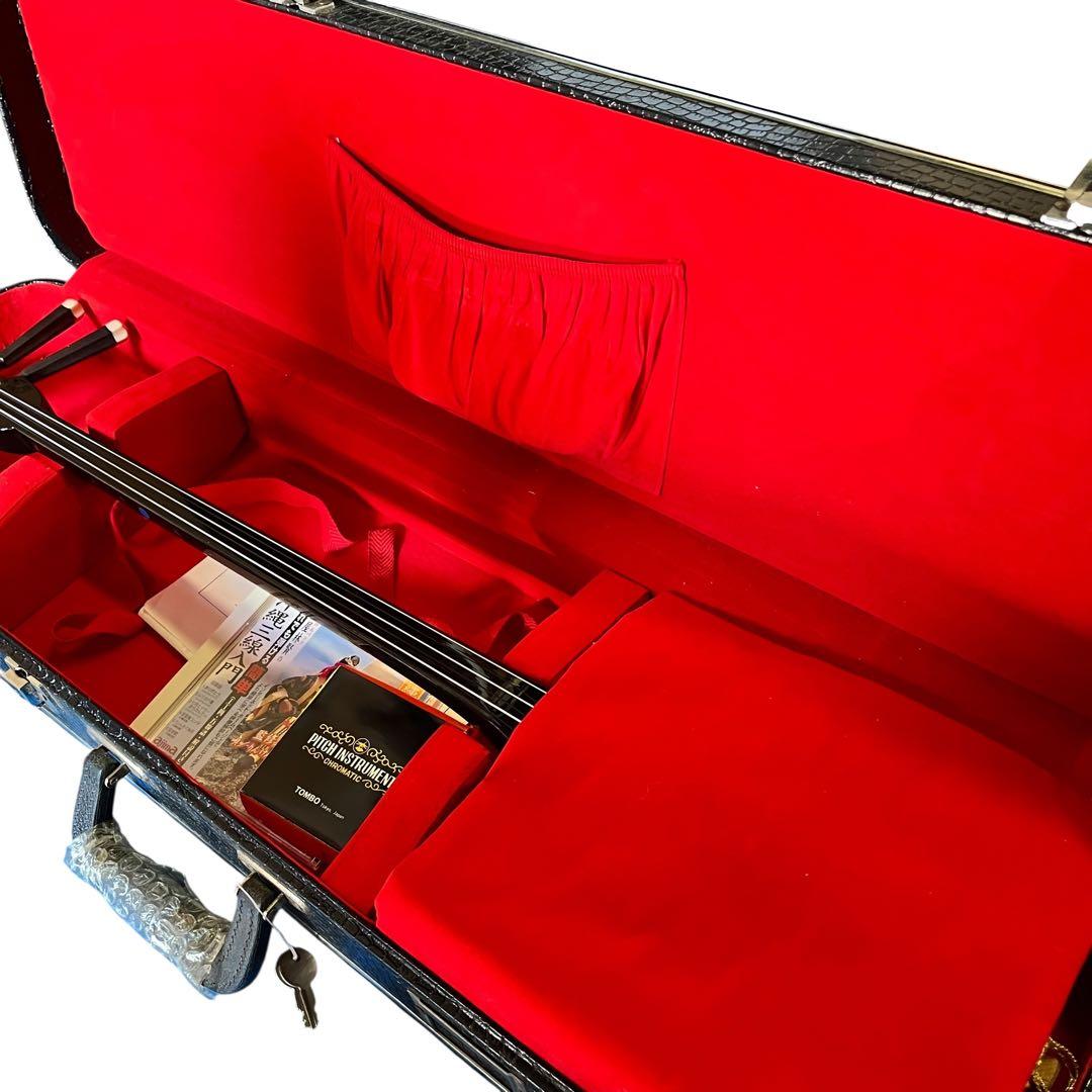 【極美品】沖縄 三線 本蛇革 強化張り 黒塗り棹 蛇皮 ハードケース 爪 調子笛