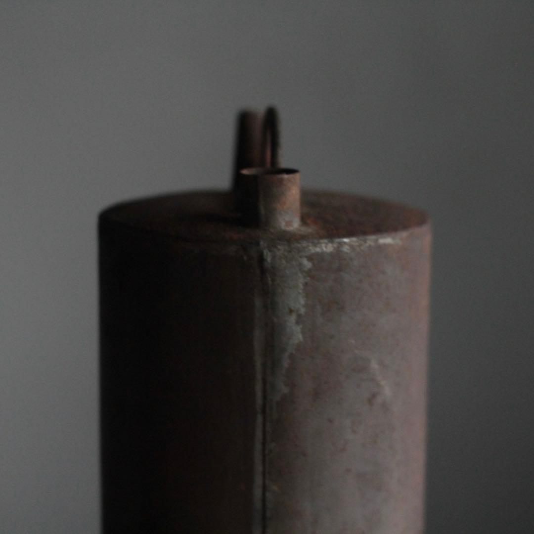 錆びた 鉄あるいはブリキ 水注 古道具 アンティーク オブジェ