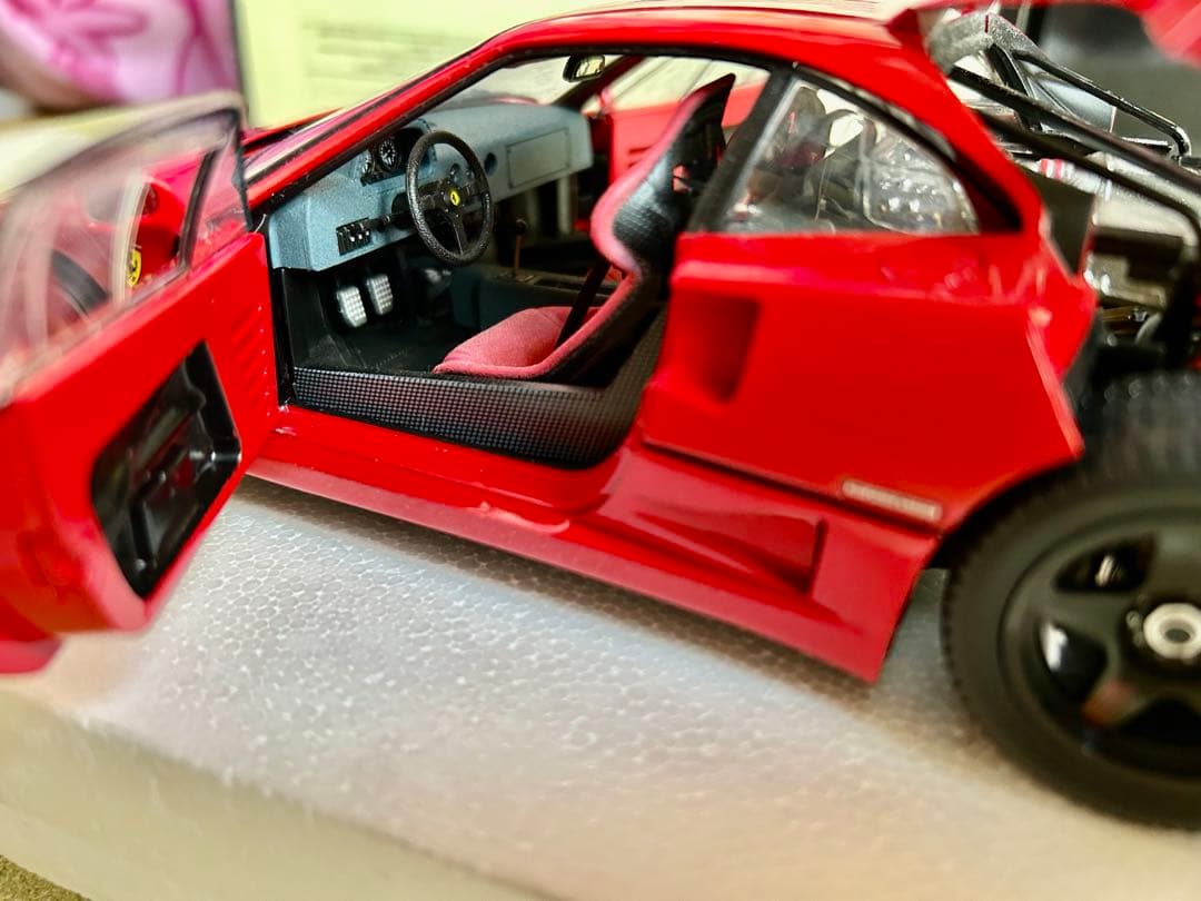 1/18 京商フェラリーF40