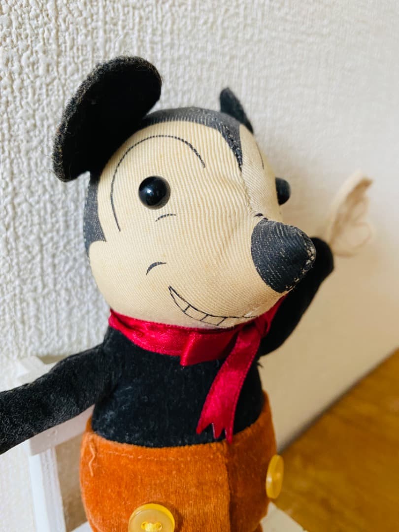 ミッキーマウス ぬいぐるみ
