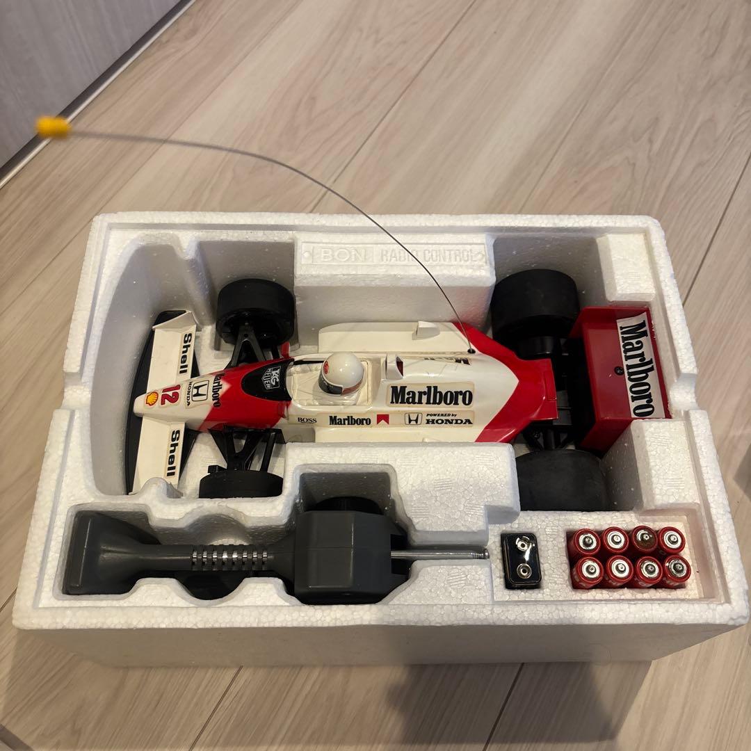 マクラーレホンダ　MP4/4 ラジコン