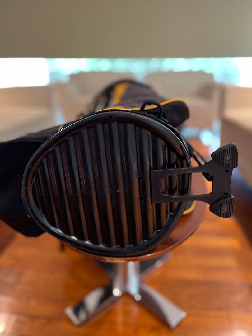 Titleist スタンド式キャディバッグ 8.5型 5分割 ブラック・オレンジ