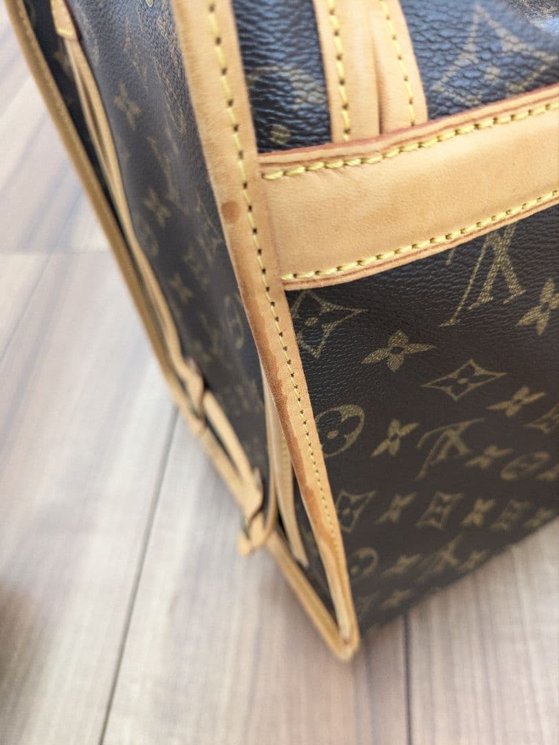 LOUISVUITTON　ペットキャリー