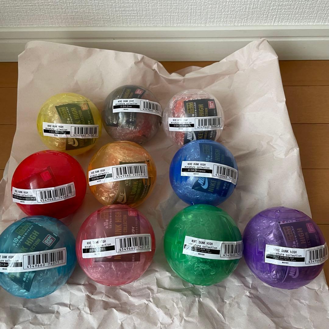 プレミアムバンダイNike Dunk High ミニチュアコレクション
