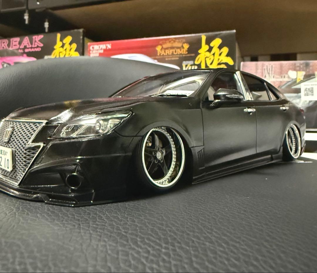 アオシマ ROJAM GRS214 クラウン アスリート VIPcar