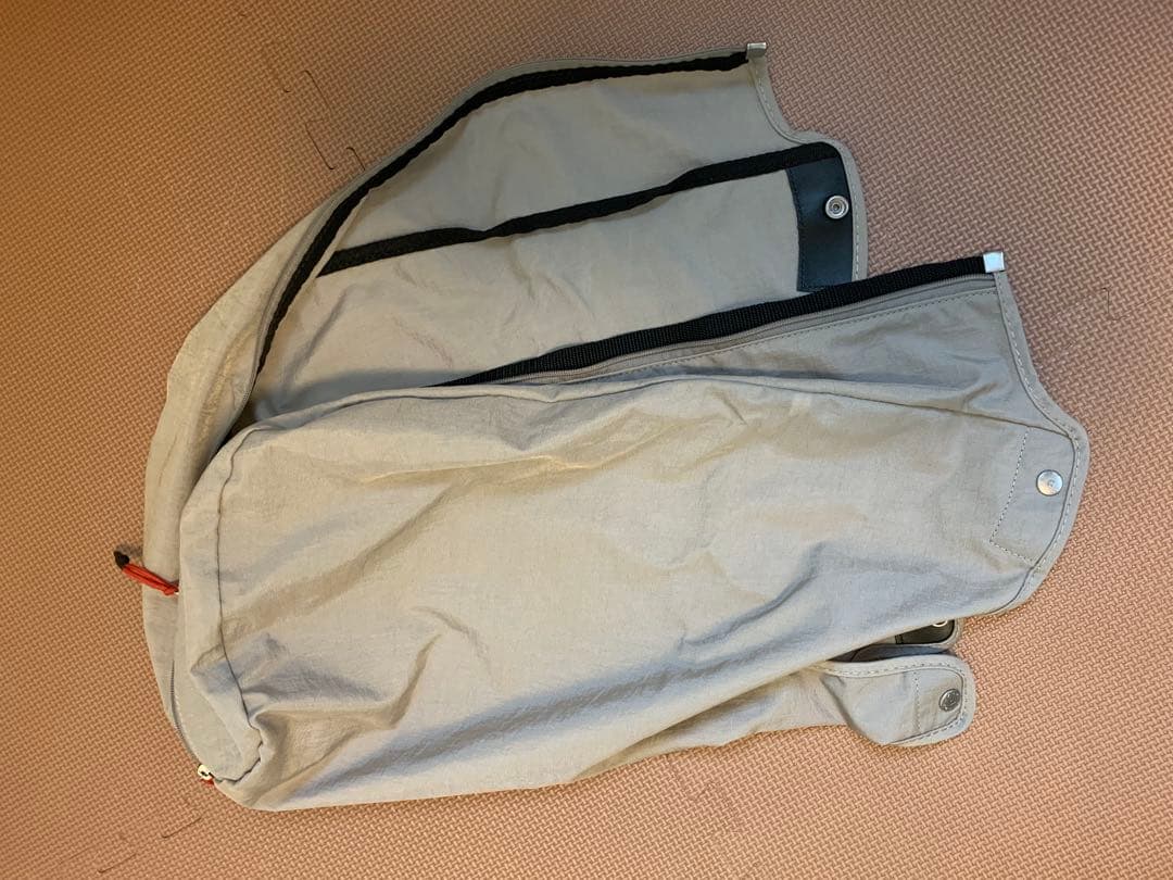 ONOFF ゴルフスタンドバッグ サンドベージュ