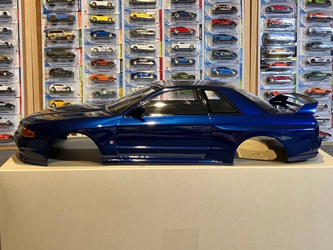 タミヤ ラジコン 日産スカイラインGT-R 塗装済 スペアボディR32ダークメタ