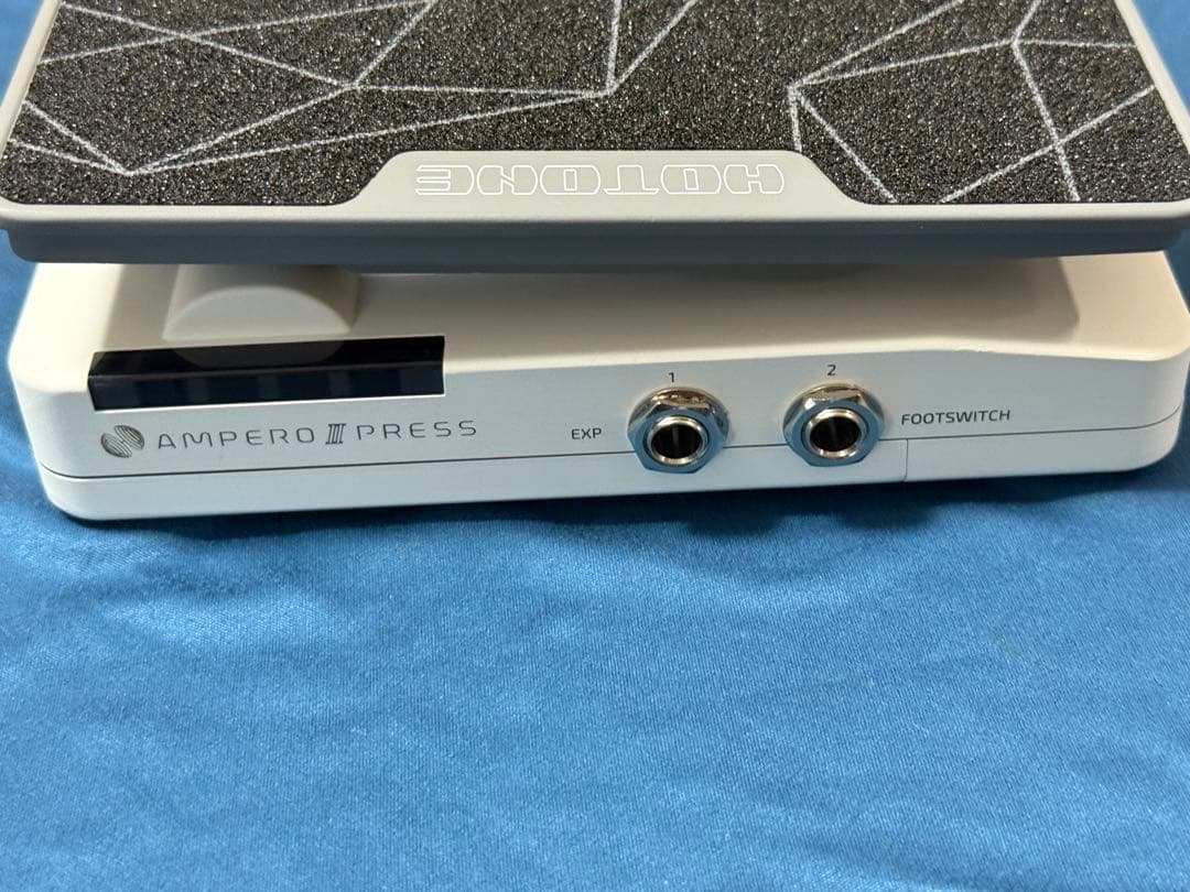 Hotone Ampero II Press エクスプレッションペダル