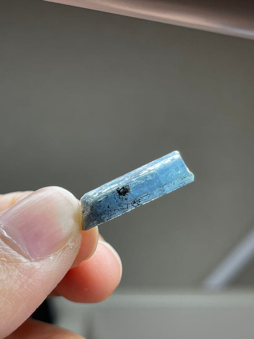 天然アクアマリン　ベトナム産　313.85 ct