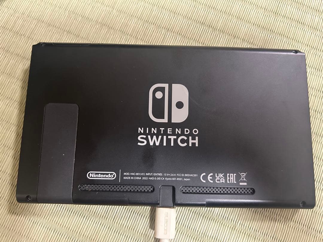 Nintendo Switch 本体　ネオンブルー/レッド