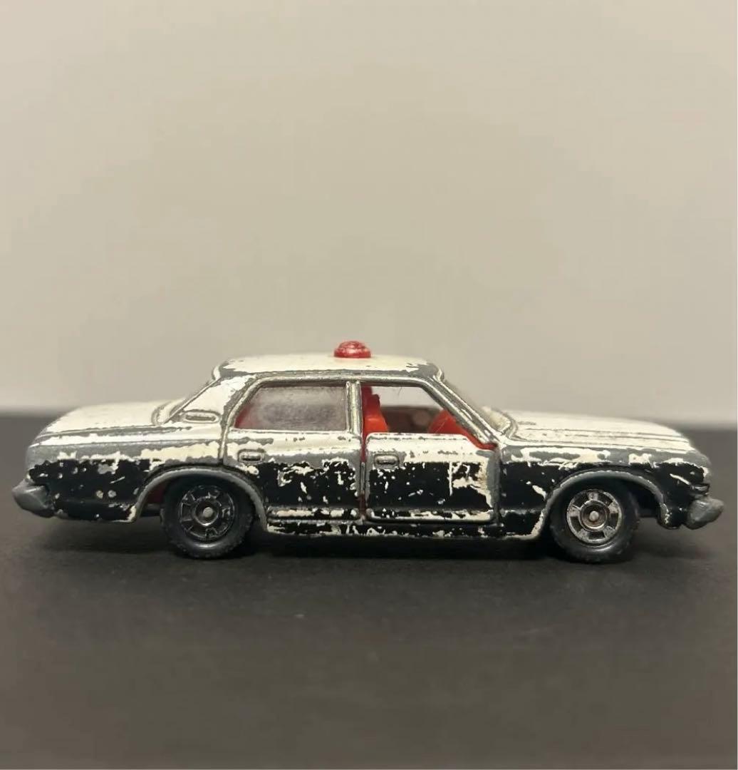トミカ クラウン パトロールカー 日本製