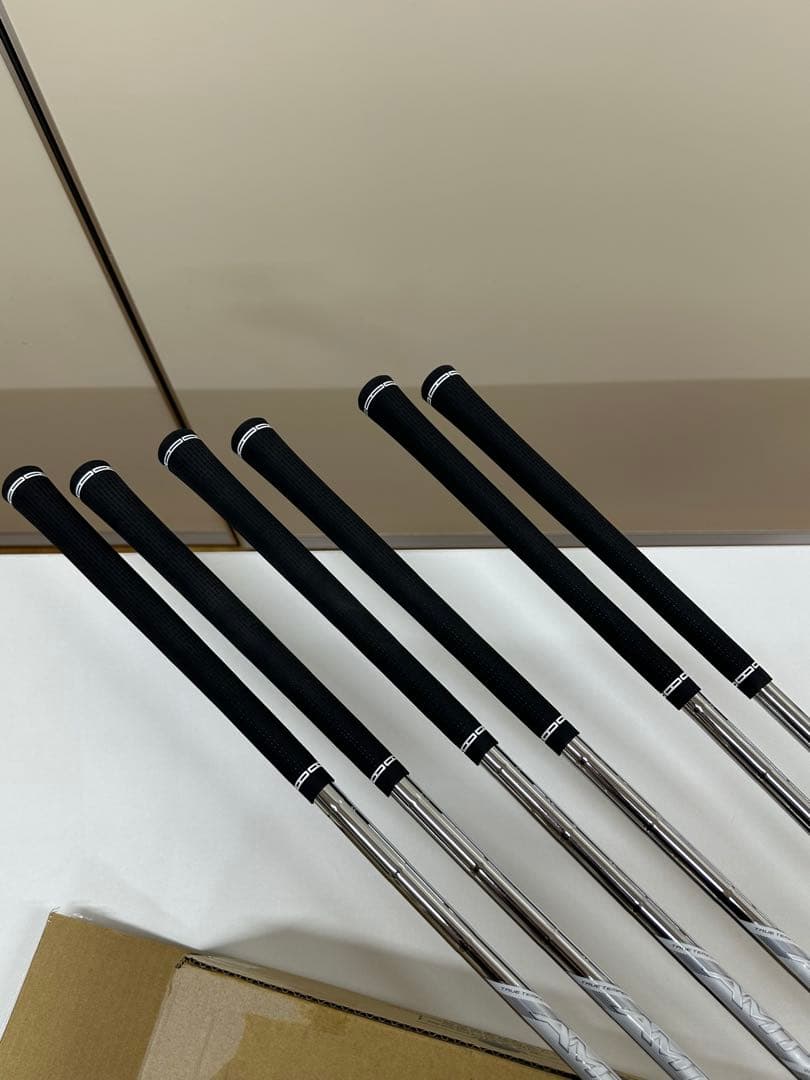 タイトリストT100 2025モデル　アイアンセット