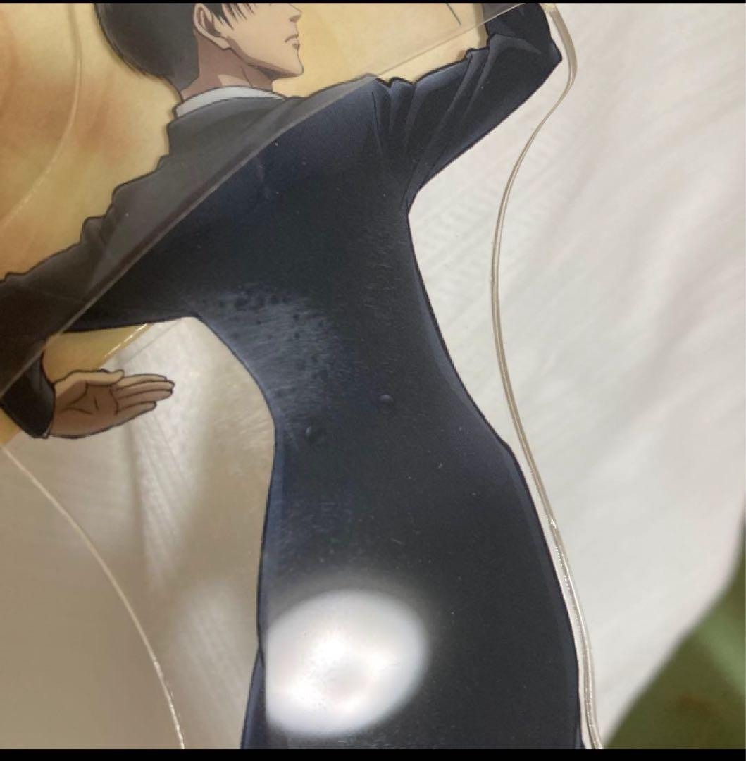 進撃の巨人　リヴァイ　アクリルキーホルダー