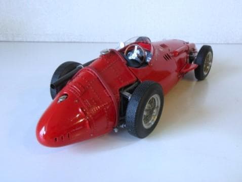 特価 CMC (1/18) マセラティ250F