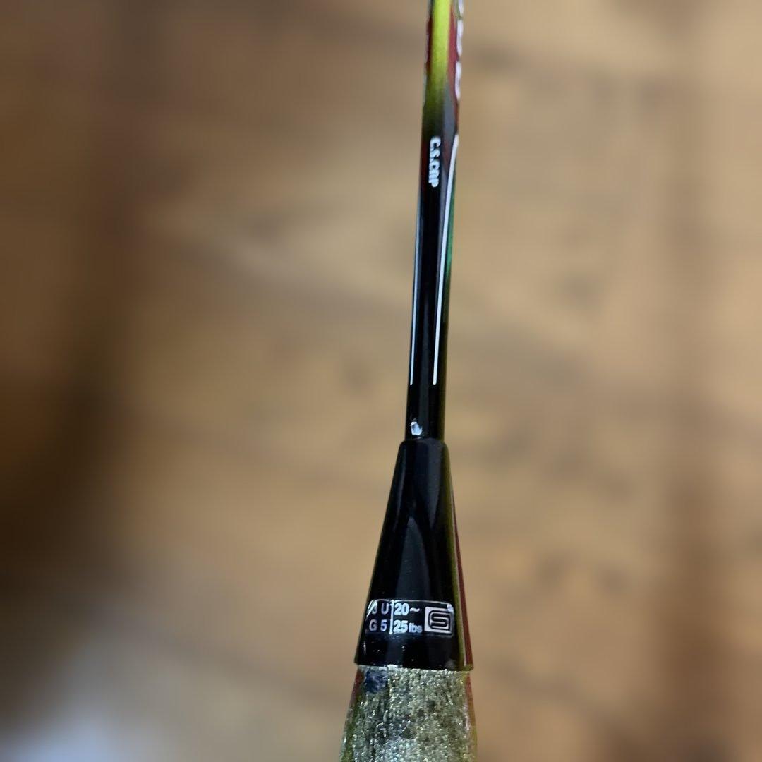 ヨネックス　ラケットARMORTEC800