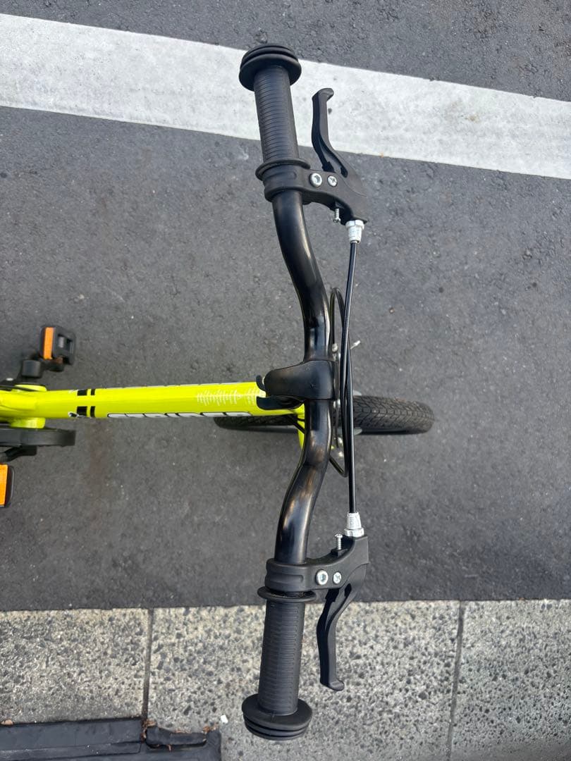 ストライダー 14x イエロー