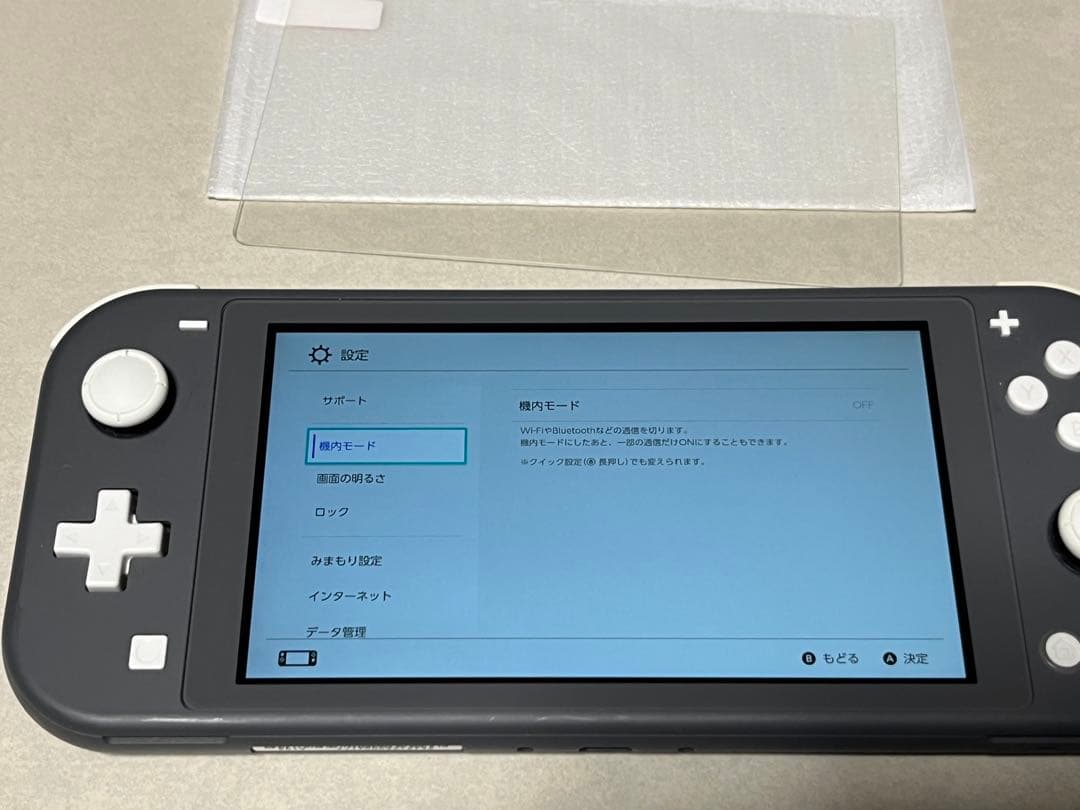 Nintendo switch lite 本体 グレー