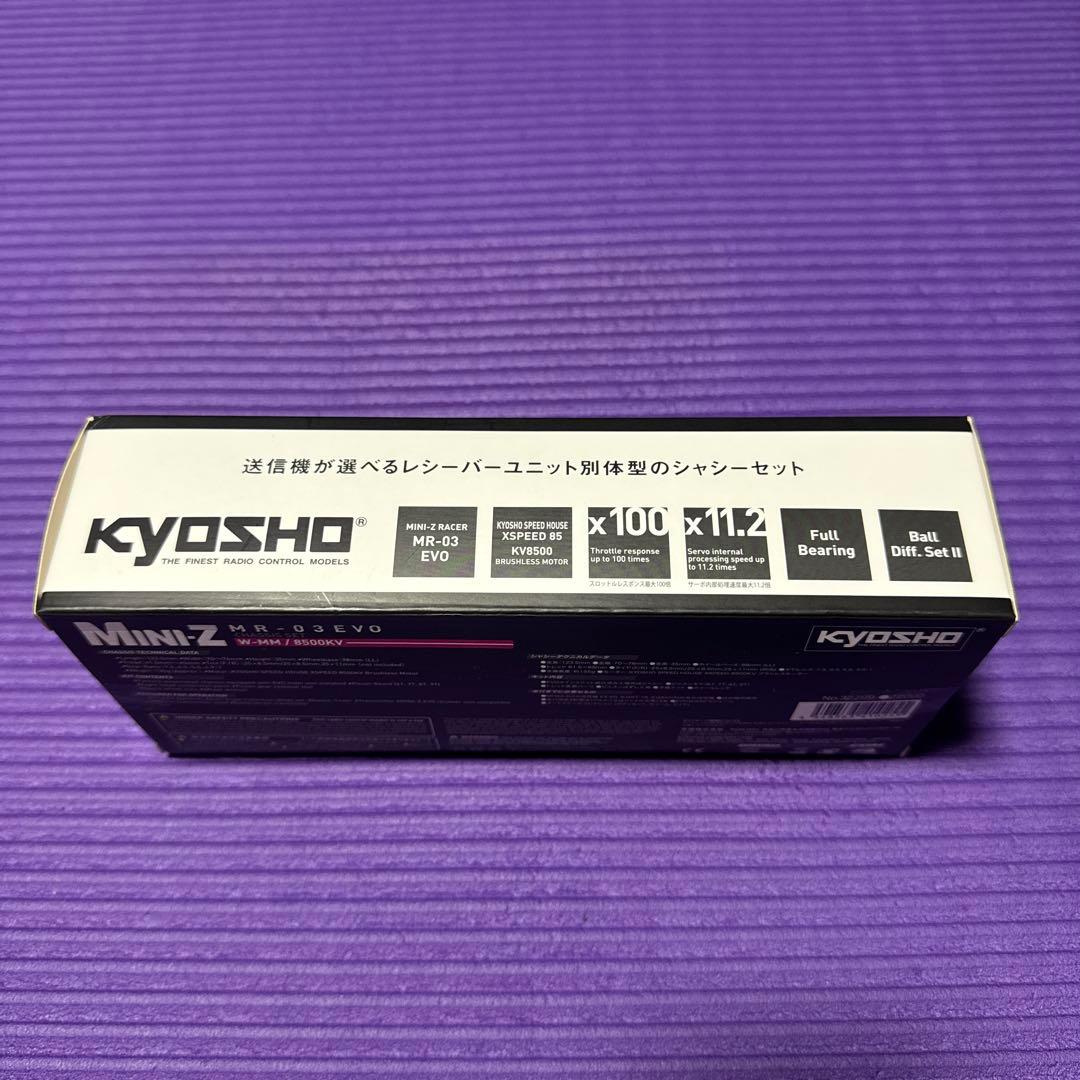 新品未開封・ 京商ミニッツレーサーMR-03EVOシャーシセット