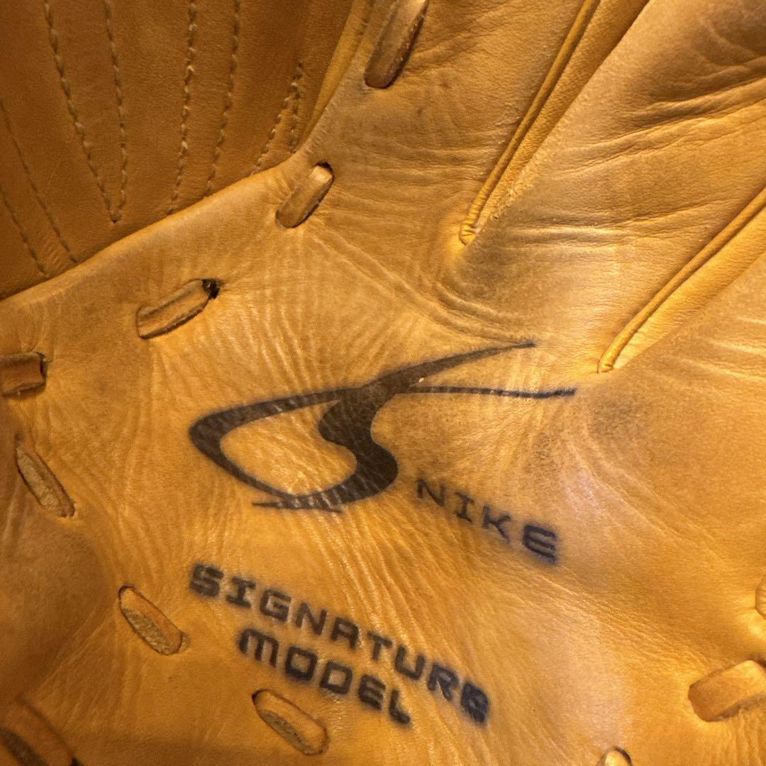 ナイキ シグネチャーモデル 松坂大輔モデル 軟式用グローブ