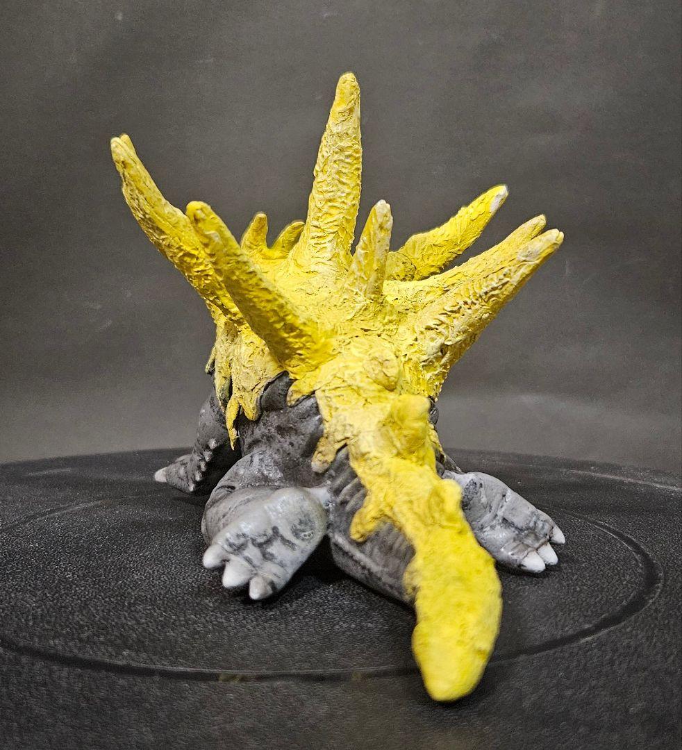 ウルトラ怪獣ソフビ　エドマフィラ(パゴス)リペイント完成品