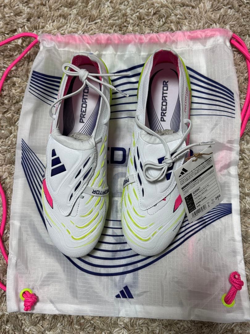 新品未使用 プレデター FT FG 26cm adidas