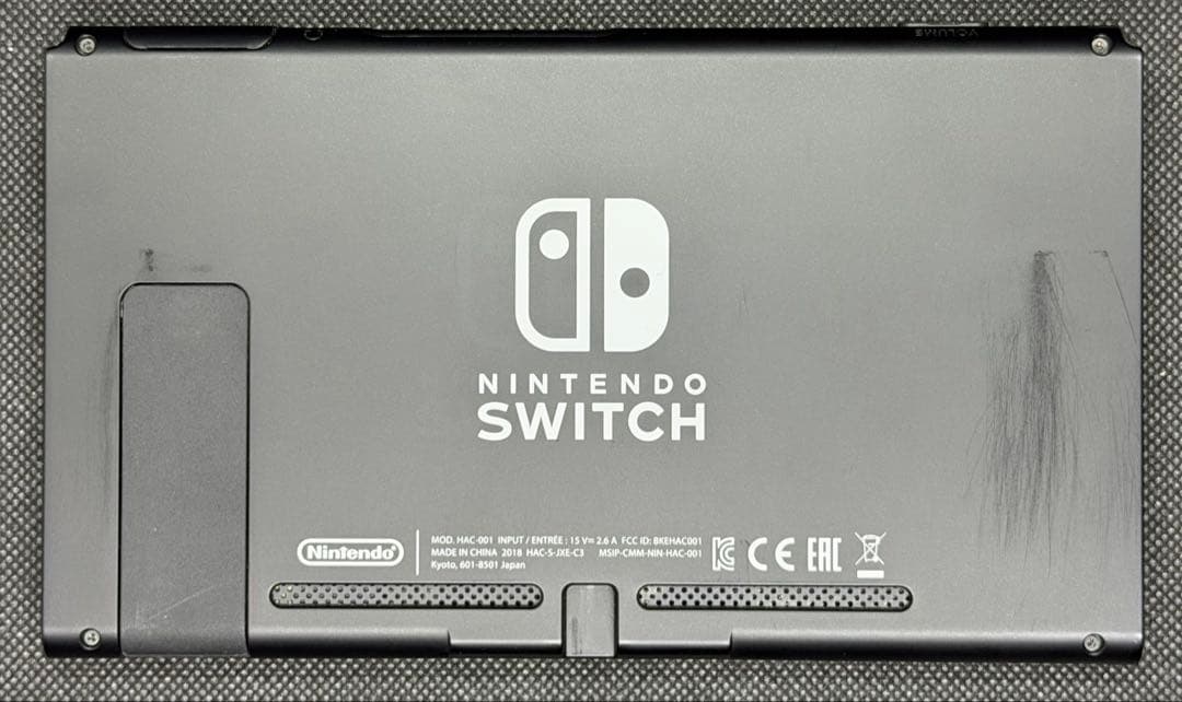 Nintendo Switch 本体 JOY-CON無し