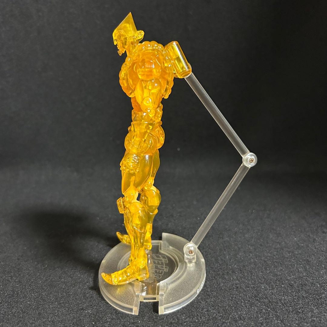 ジョジョ フィギュア 限定 超像可動 ザ・ワールド イエロークリアー版