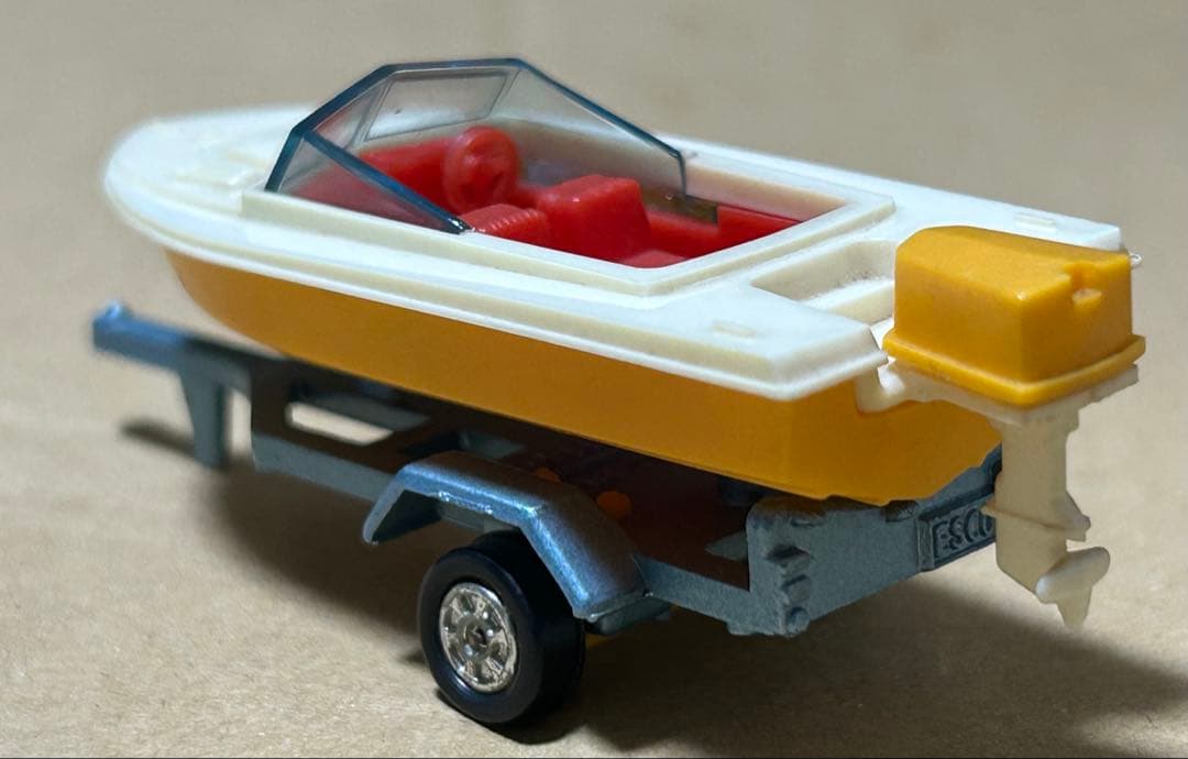 日本製 トミカ ヤマハ ボート