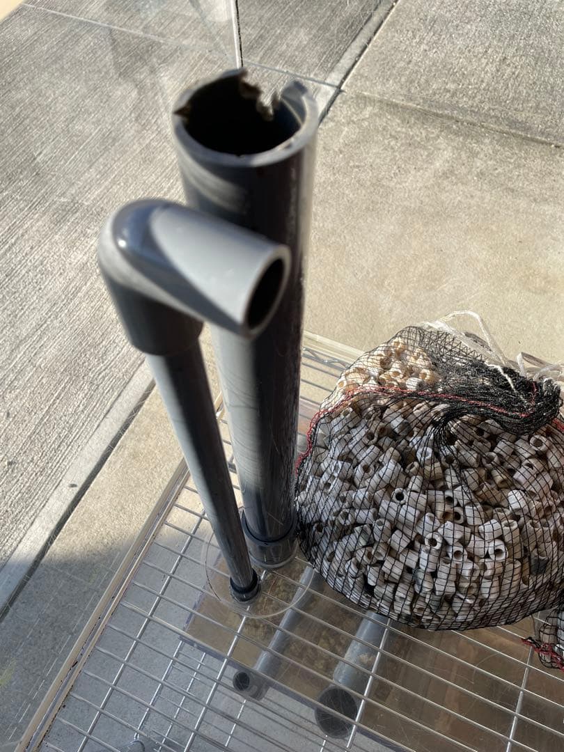 福岡県糸島市 引取限定 150×60×60中古アクリル水槽 濾過槽付き 1500