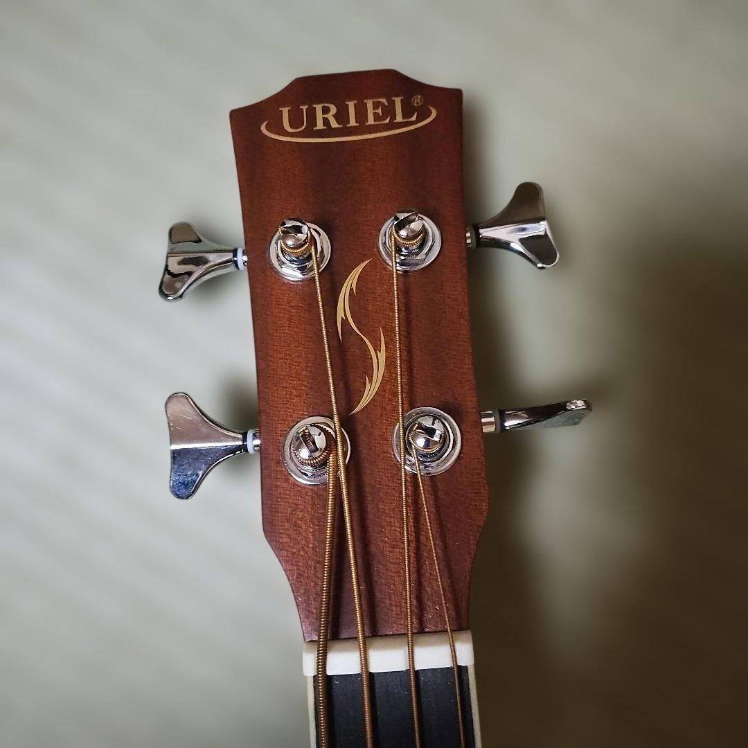 URIELアコースティックベース　ソフトケース付き　美品