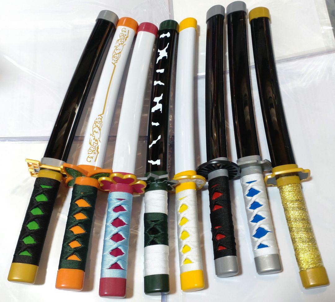 鬼滅の刃　模造刀　刀のおもちゃ　日輪刀