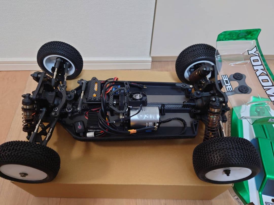 ヨコモ マスターオフロードMO1.0競技用4WDバギー ハイエンド 未走行に近い