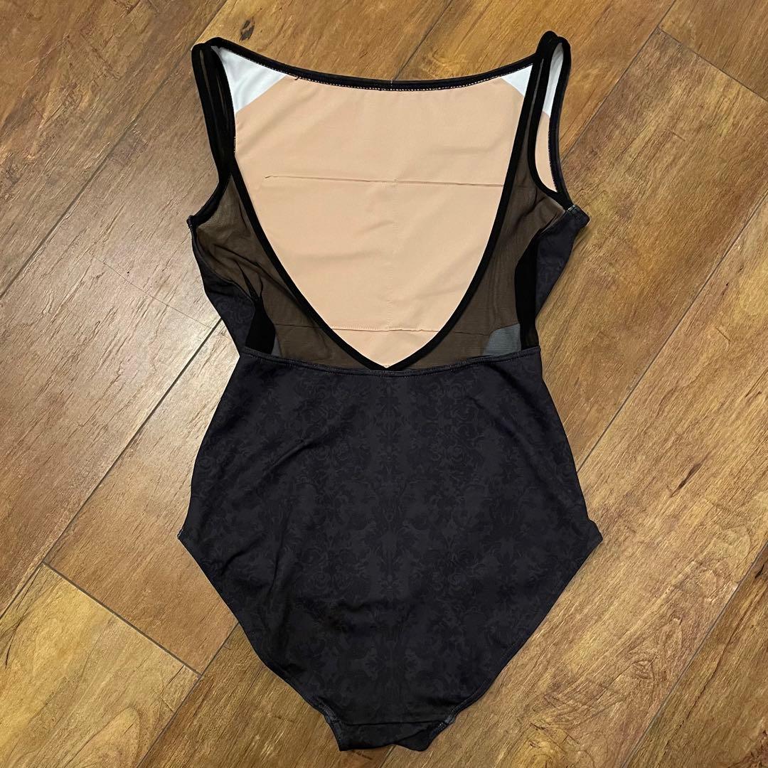 【美品】unoa レオタード　ウノア　限定品