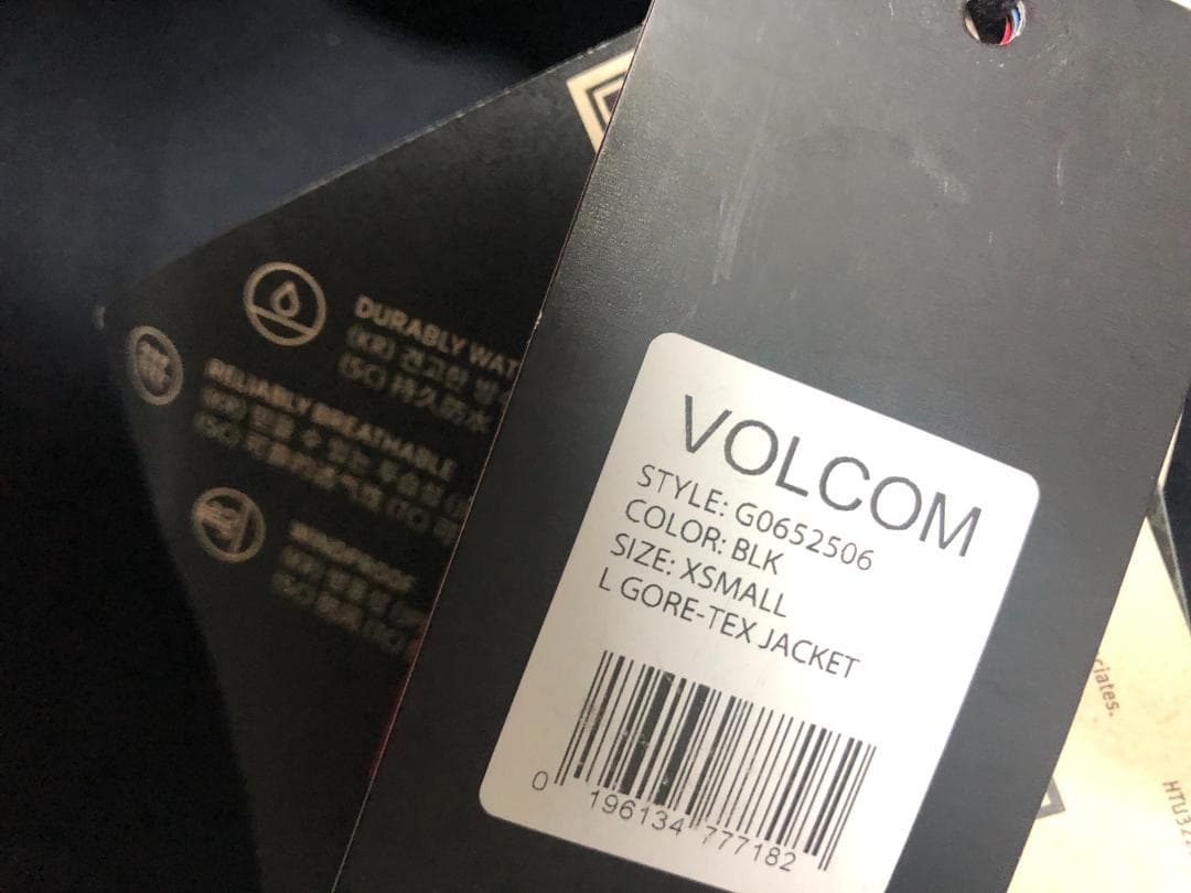 未使用 VOLCOM ユニセックス L ゴアテックス ジャケット ブラック XS